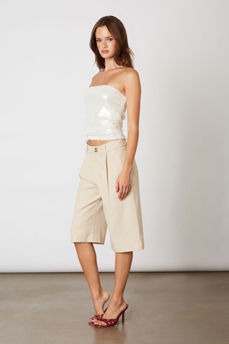 Mid-Rise Trouser Short in stone side view