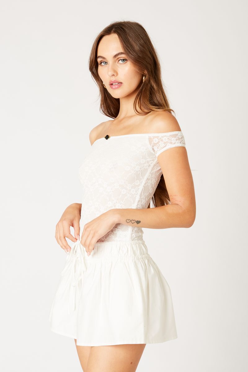 Front Ties Skirt in white side view