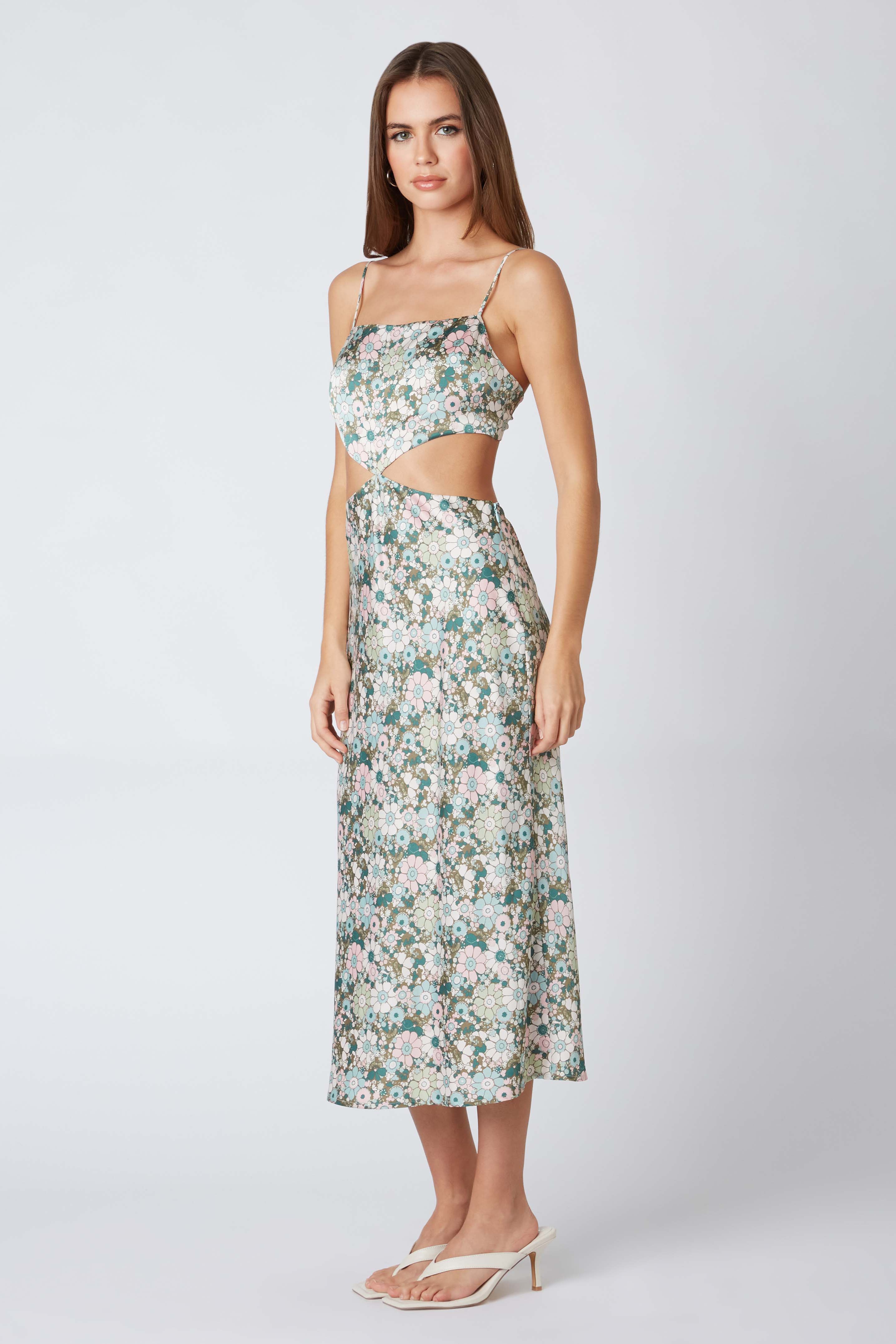 RETRO CUT OUT MIDI DRESS IN BASIL FLORAL PRINT SIDE VIEW