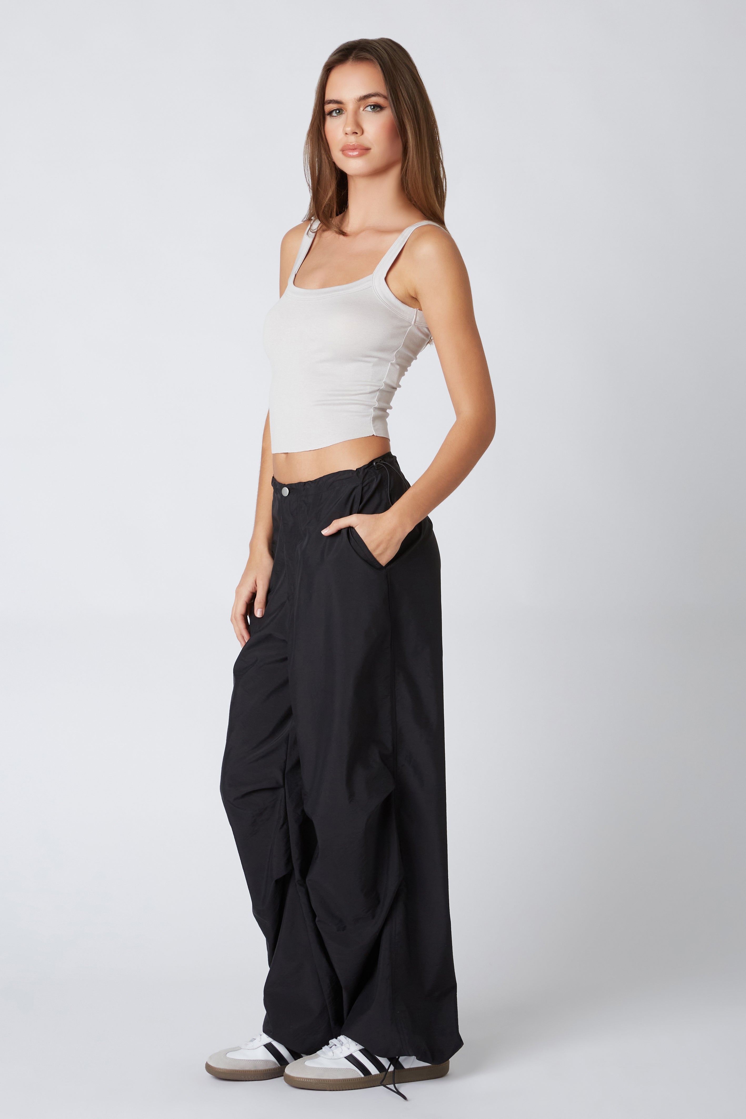 Swish Parachute Pant in Black Side