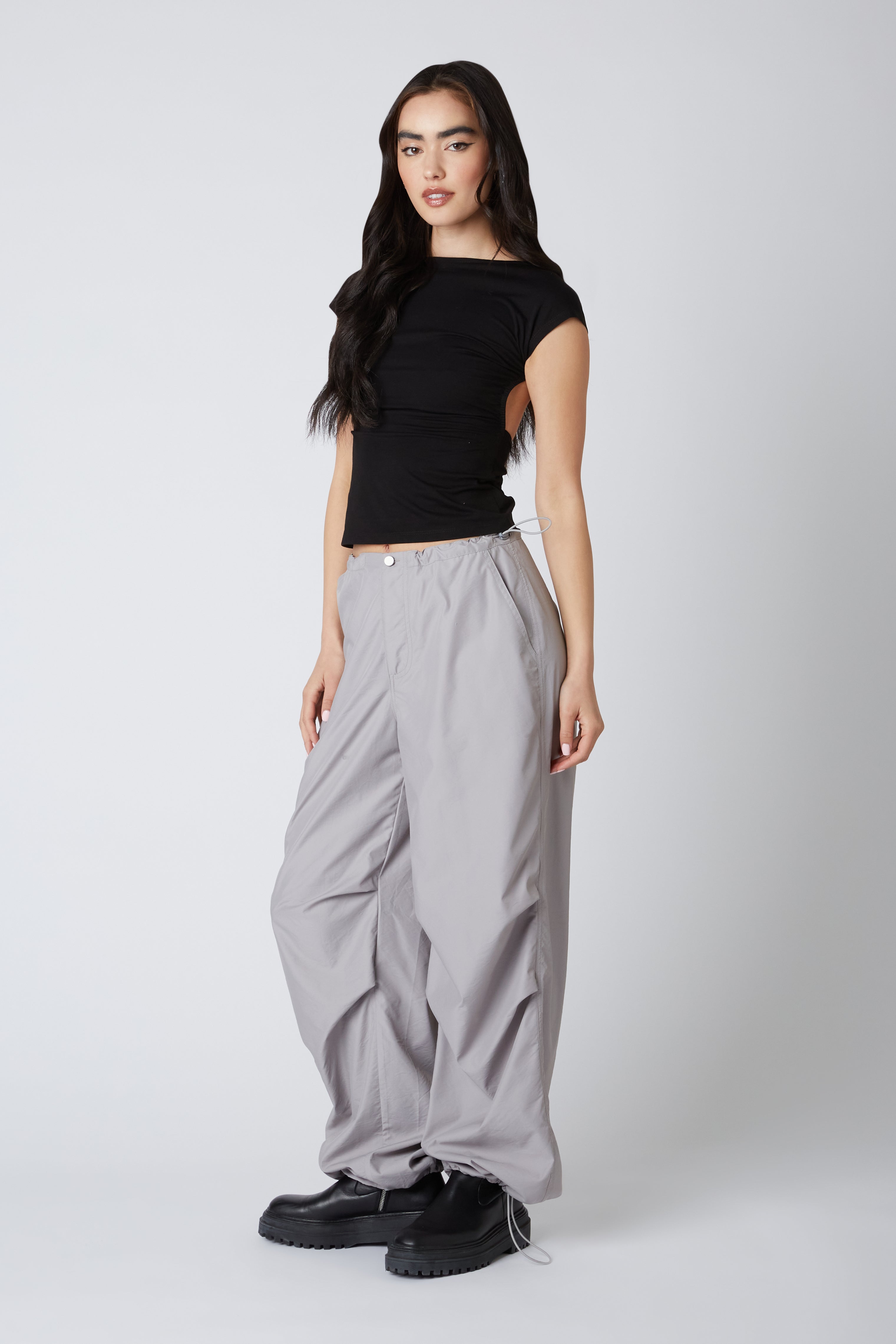 Swish Parachute Pant in Cement Side