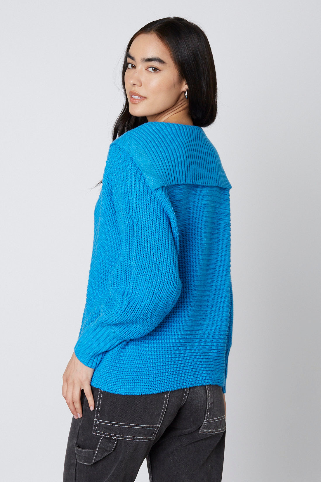 Notched Collar Sweater in Marine Blue Back